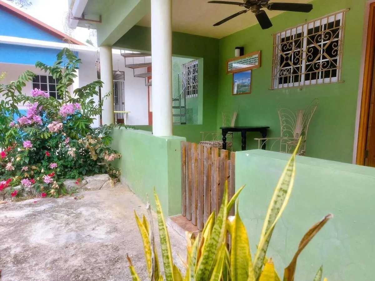 דירה נגריל Stoney Gate Cottage -Cozy Green Bungalow With Wifi, Ac And Tv